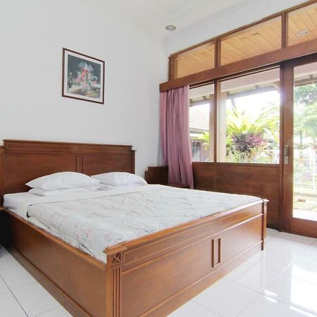 Villa Enggal Лембанг Экстерьер фото